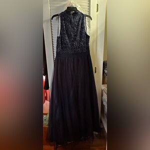 Jessica Howard Navy Lace/Crystal Evening Gown
